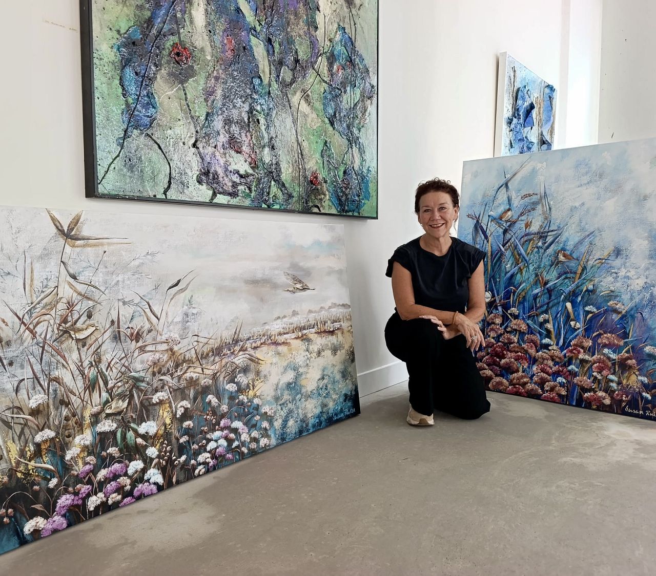 How much does a commissioned painting cost?